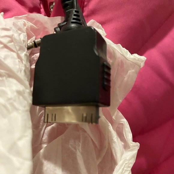 A unique find! Jansport Down Puffer Jacket with music player controls - Picture 10 of 10